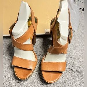 Michael Kors Calder Leather Platform Sandals Size 7M